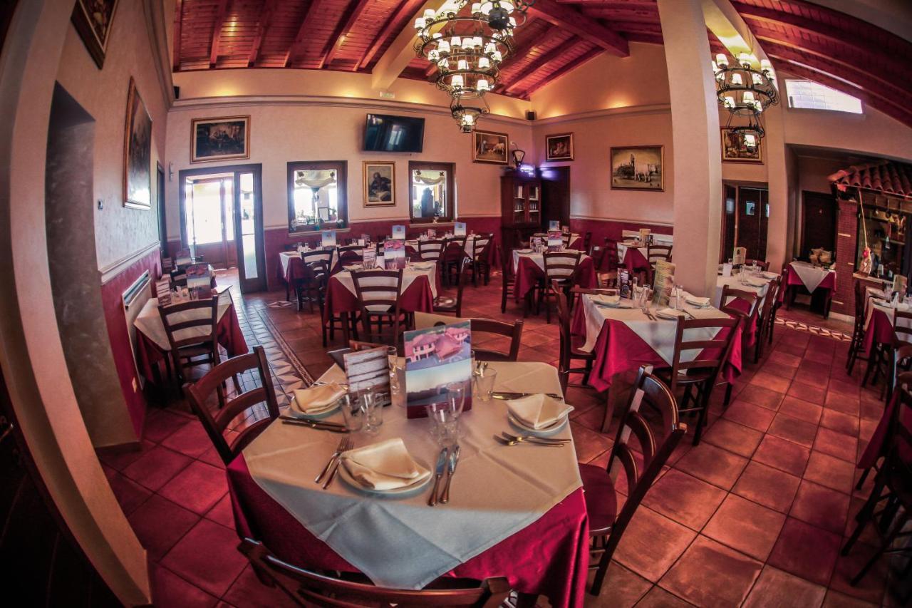 Agriturismo Ciociaro " Il Colle " Hotel Ristorante Ceprano Eksteriør billede